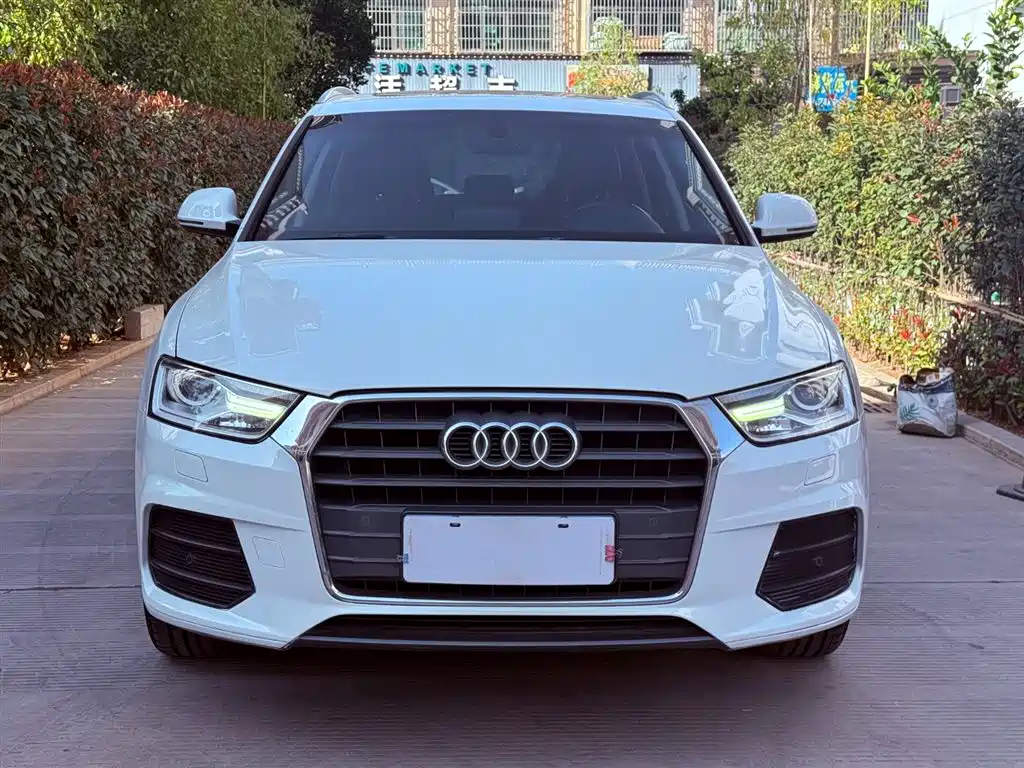 Audi Q3 2017 — фото 2