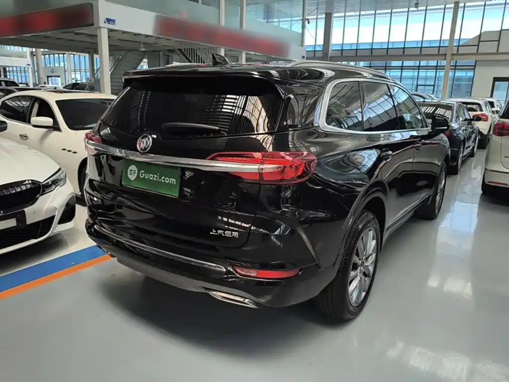 Buick Enclave 2023