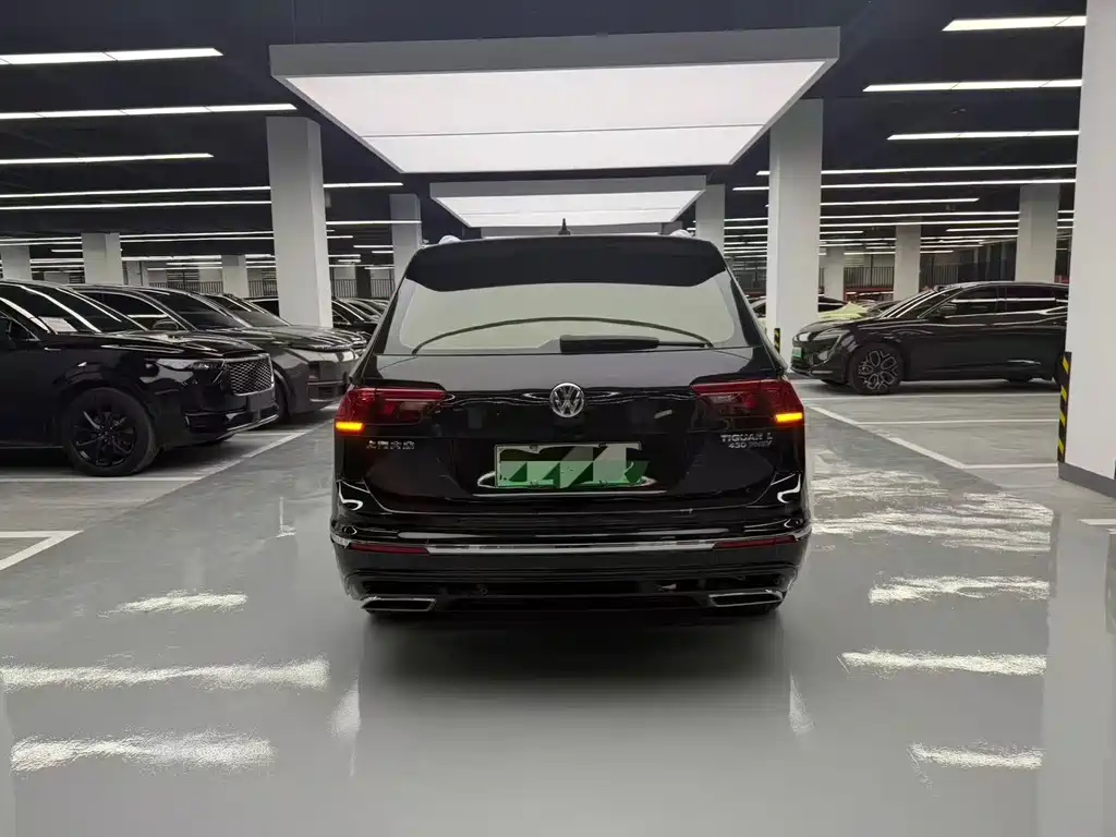 Volkswagen Tiguan L Plug-In Hybrid 2020 — фото 17