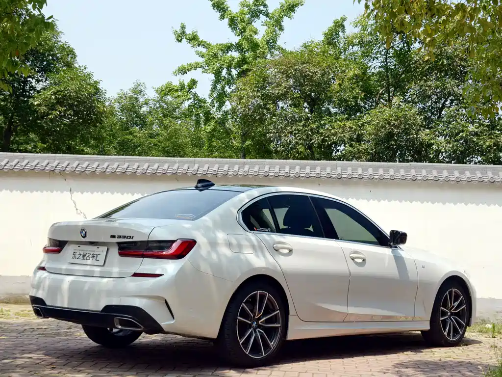 BMW 3 Series 2020 — фото 13