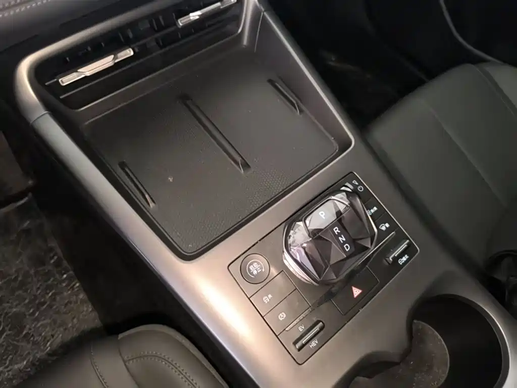 BYD Qin PLUS 2025 — фото 14