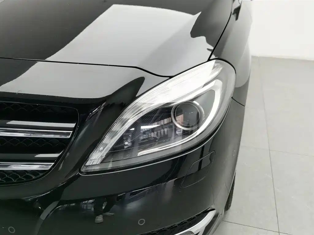 Mercedes-Benz B-Class 2013