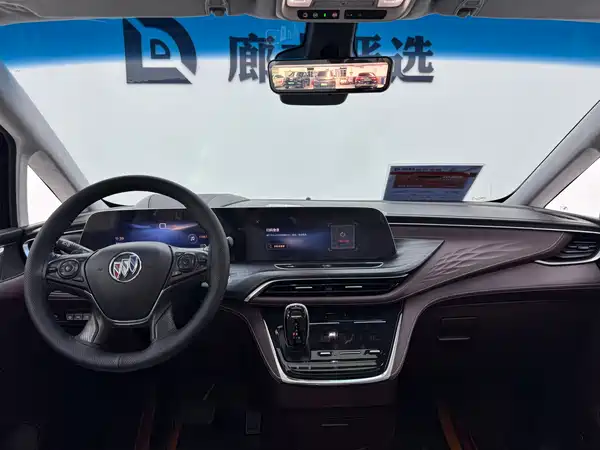 Buick GL8 2024