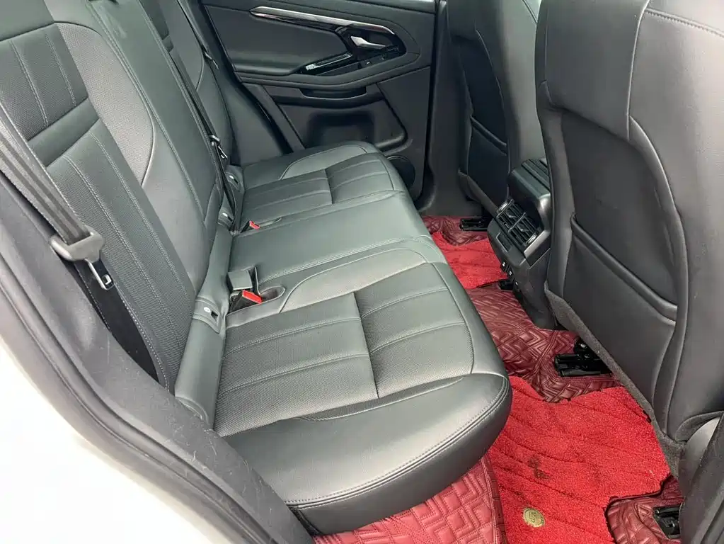 Land Rover Evoque 2021 — фото 11