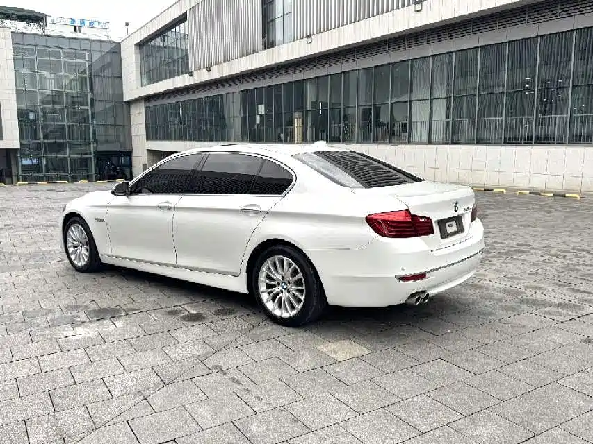 BMW 5 Series 2015