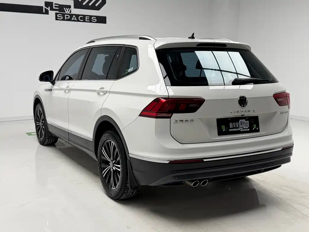 Volkswagen Tiguan L 2021 — фото 6