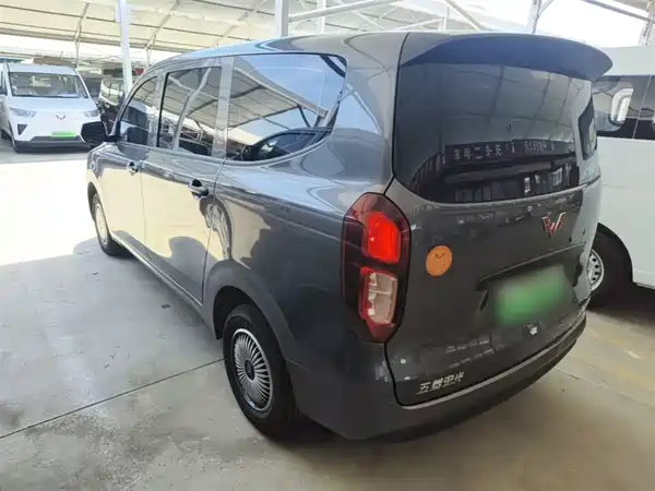 Wuling Hongguang New Energy 2025