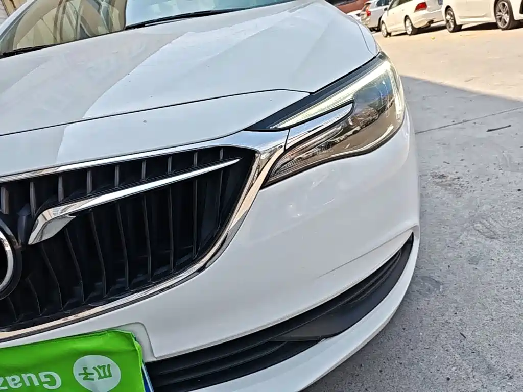 Buick Excelle 2018 — фото 24