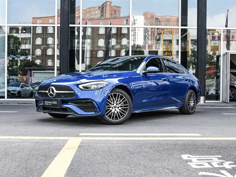 Mercedes-Benz C-Class 2021
