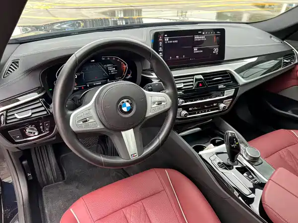 BMW 5 Series 2023