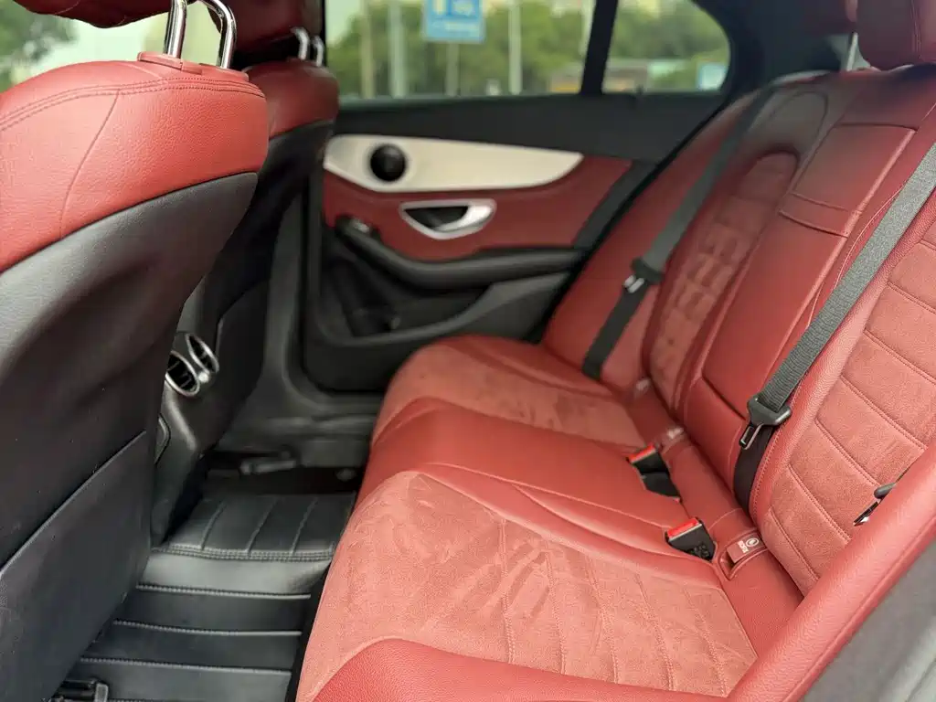 Mercedes-Benz C-Class 2018 — фото 16