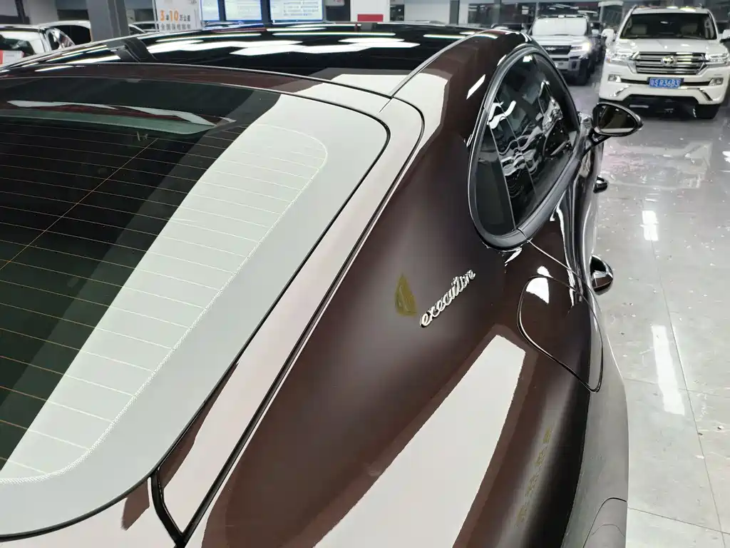 Porsche Panamera 2019 — фото 11