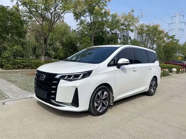GAC Trumpchi M6 2022