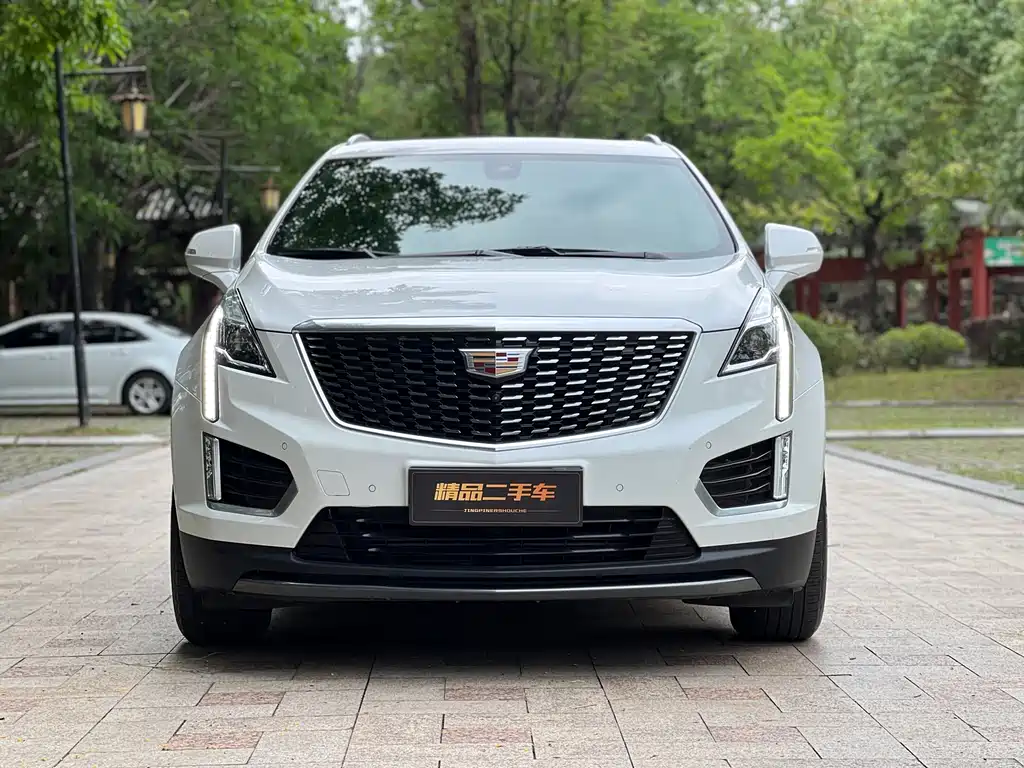 Cadillac XT5 2020 — фото 2