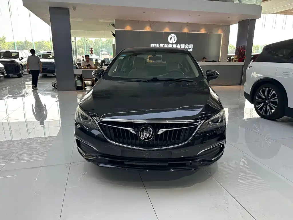Buick Verano 2018 — фото 1