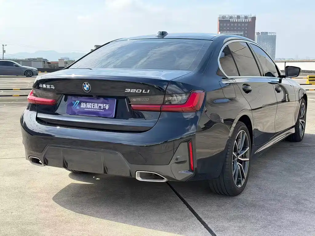 BMW 3 Series 2023 — фото 10
