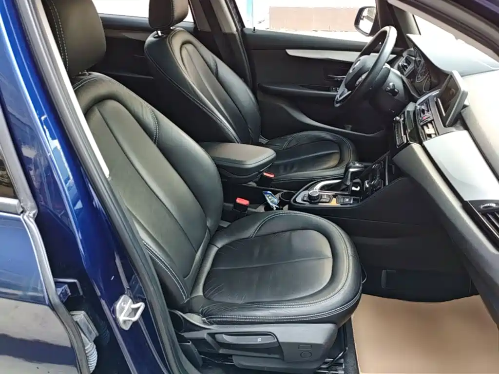 BMW 2 Series Gran Tourer 2016 — фото 25