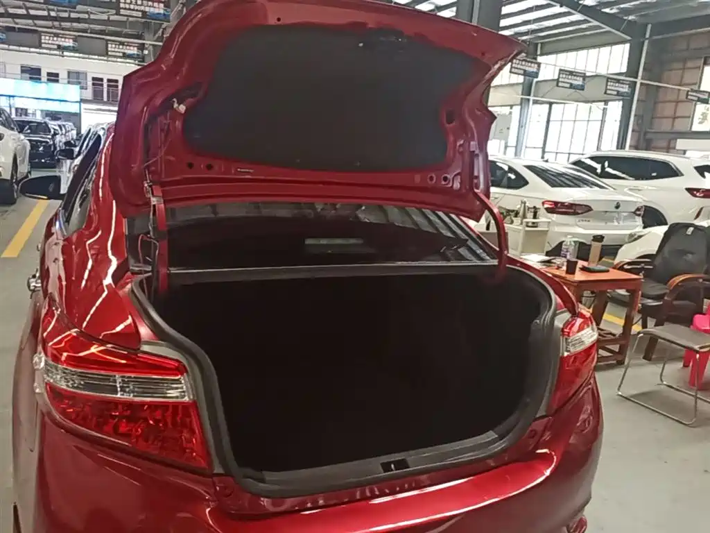 Toyota Vios 2015 — фото 19