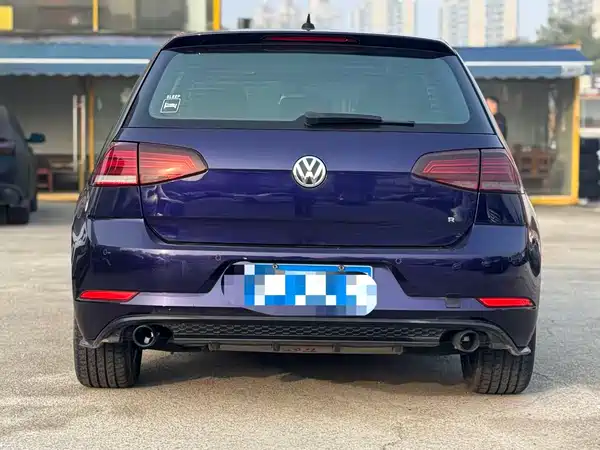 Volkswagen Golf 2020