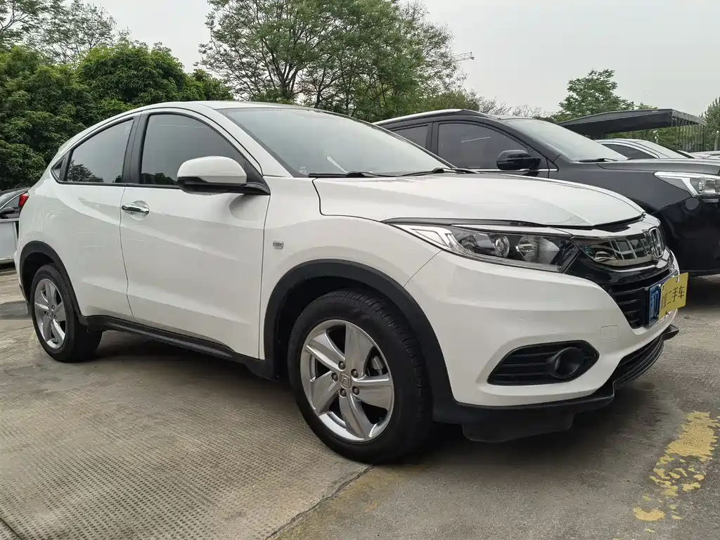 Honda Vezel 2020 — фото 3