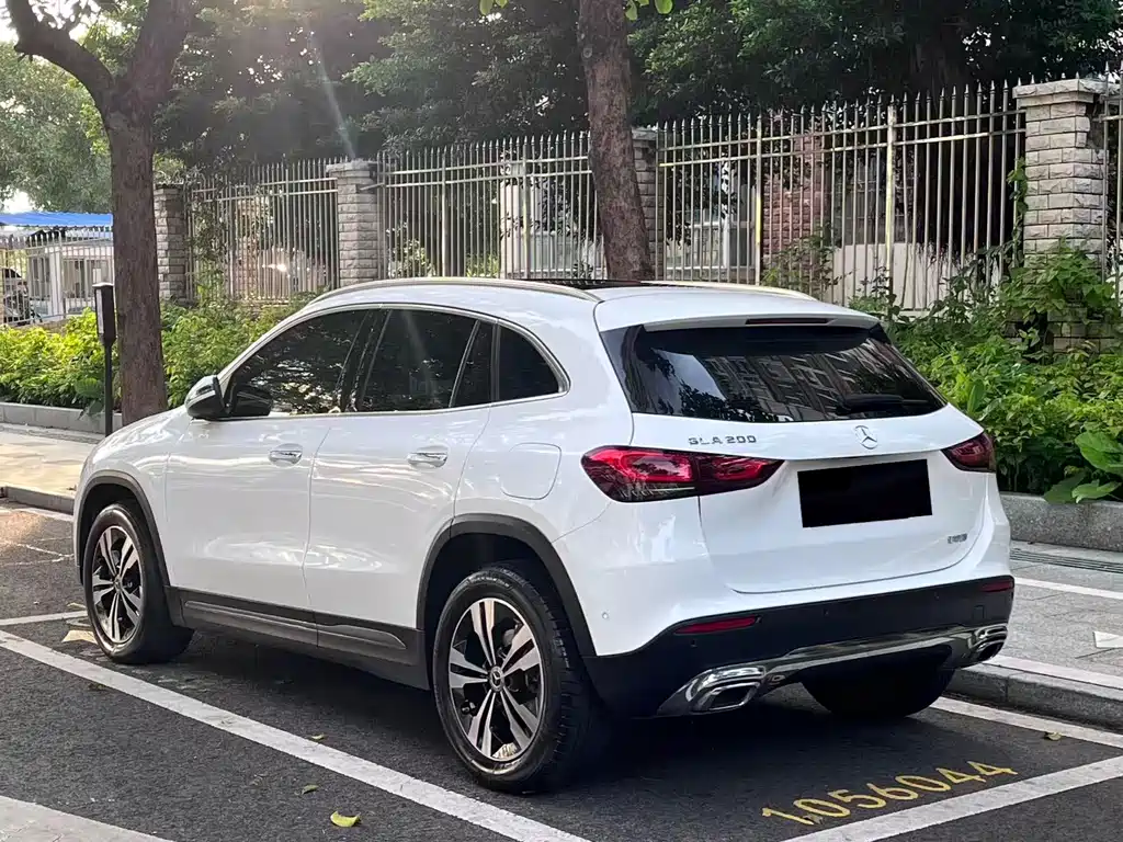 Mercedes-Benz GLA 2020 — фото 17