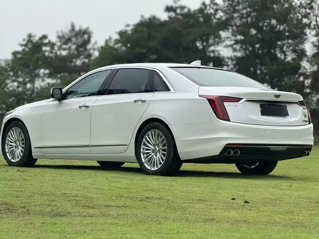 Cadillac CT6 2019 — фото 9