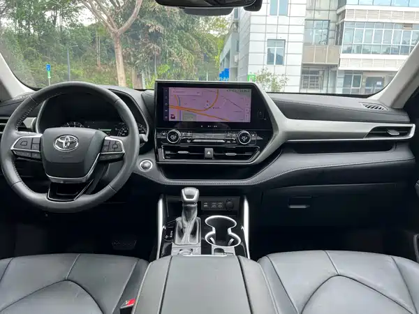 Toyota Highlander 2022