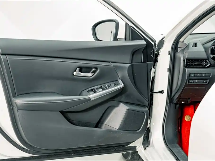 Nissan Sylphy 2020 — фото 15
