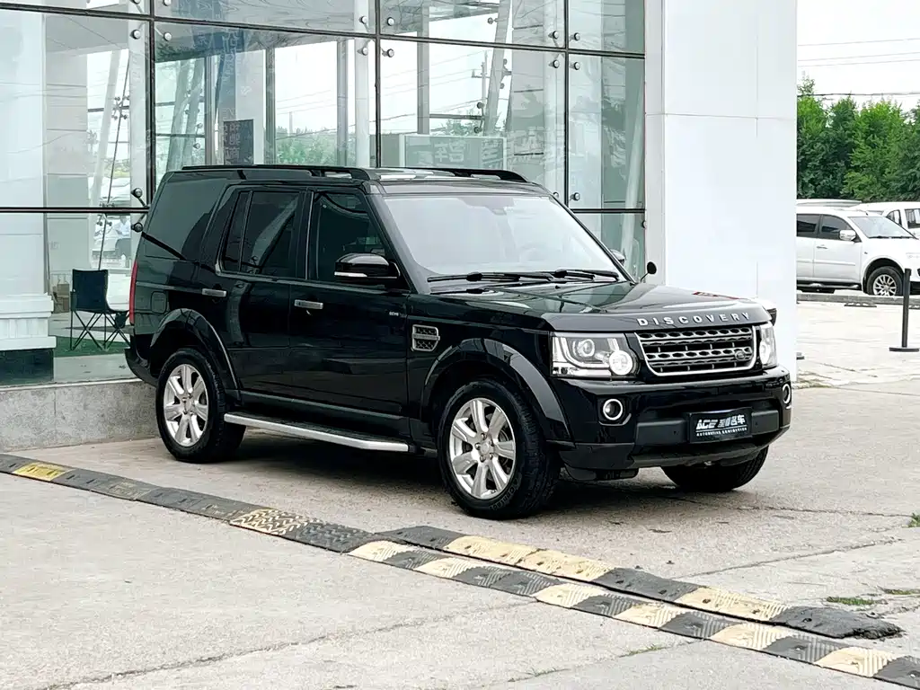 Land Rover Discovery 2014 — фото 3