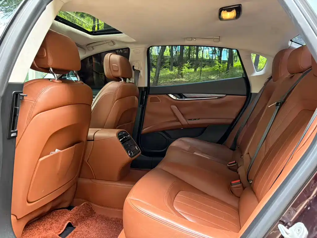 Maserati Quattroporte 2014