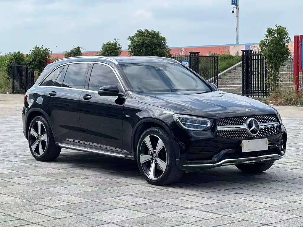 Mercedes-Benz GLC 2022 — фото 3