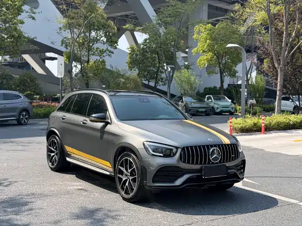 Mercedes-Benz GLC AMG 2022