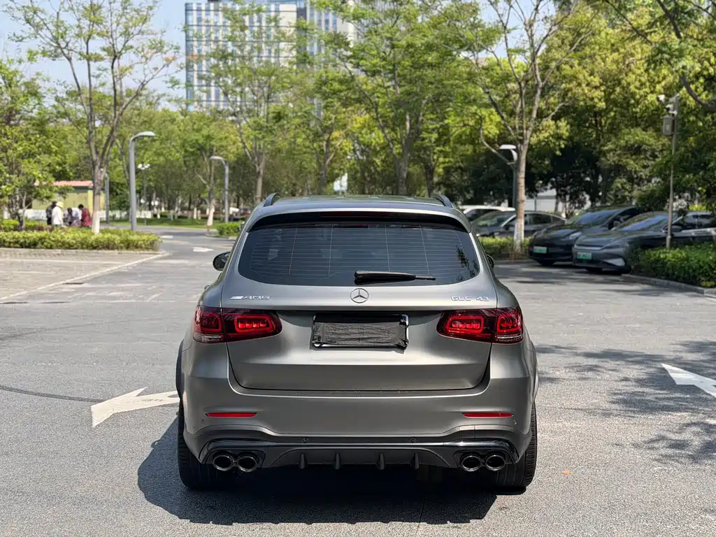Mercedes-Benz GLC AMG 2023 — фото 14