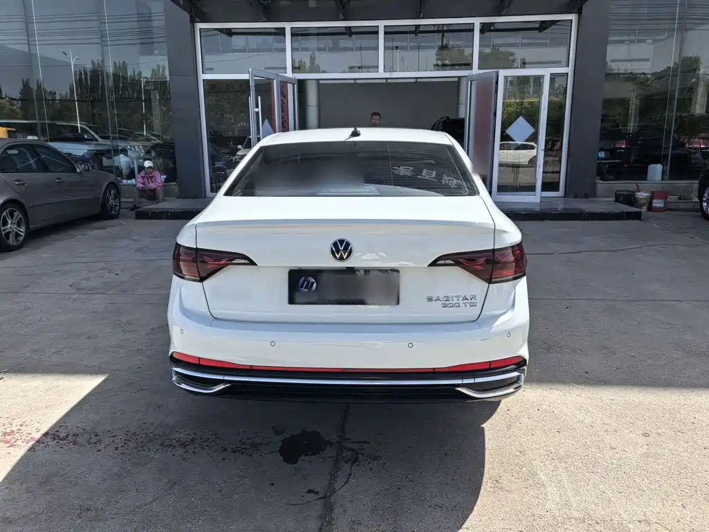 Volkswagen Sagitar 2023