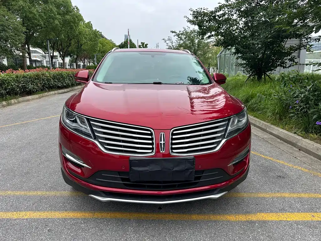 Lincoln MKC 2016