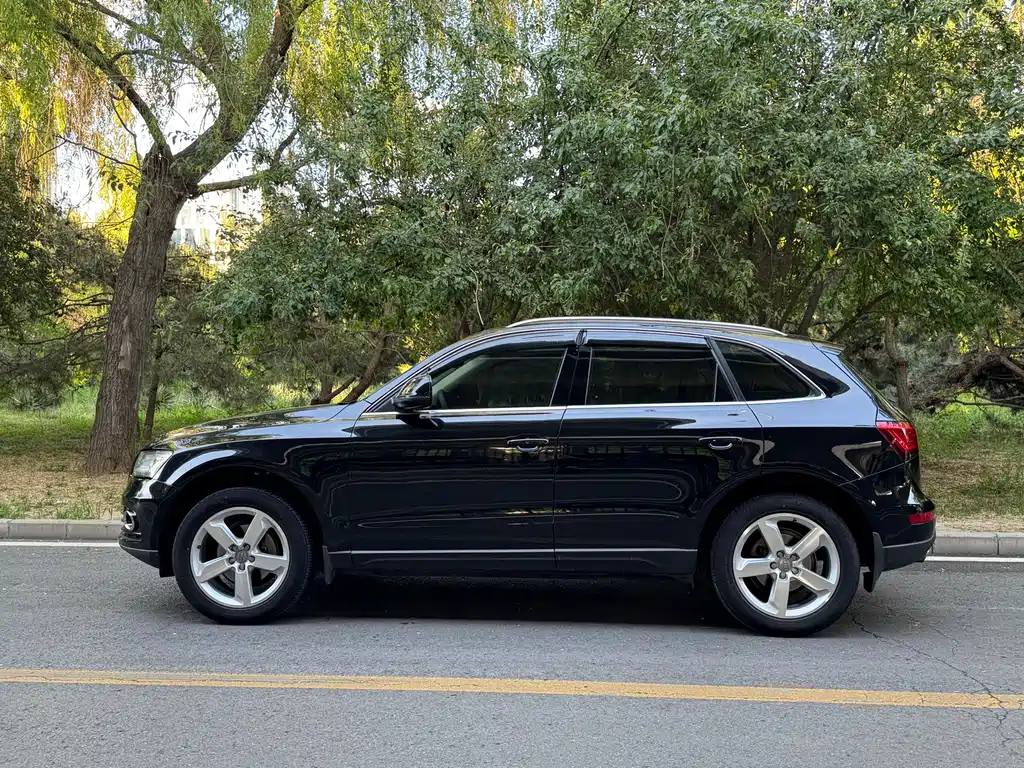 Audi Q5 2015 — фото 2