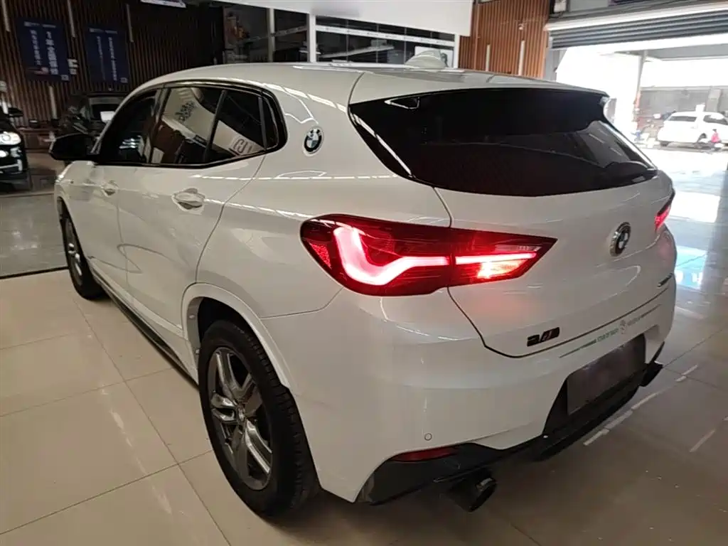 BMW X2 2022 — фото 5