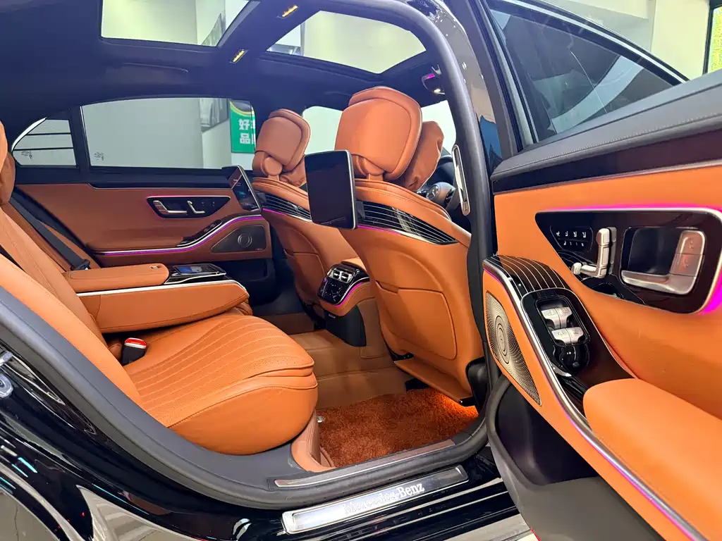 Mercedes-Benz S-Class 2024 — фото 11