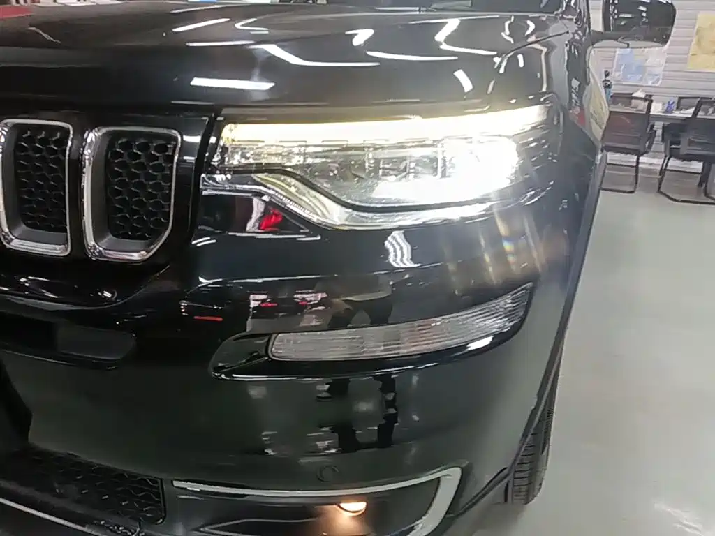 Jeep Grand Commander 2020 — фото 24
