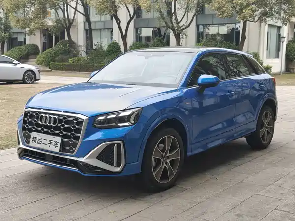 Audi Q2L 2022