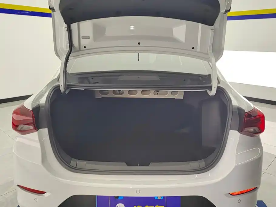 Chevrolet Cavalier 2022