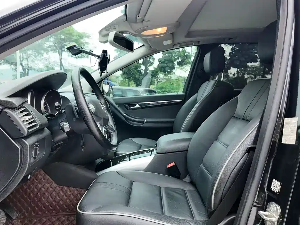 Mercedes-Benz R-Class 2018 — фото 3