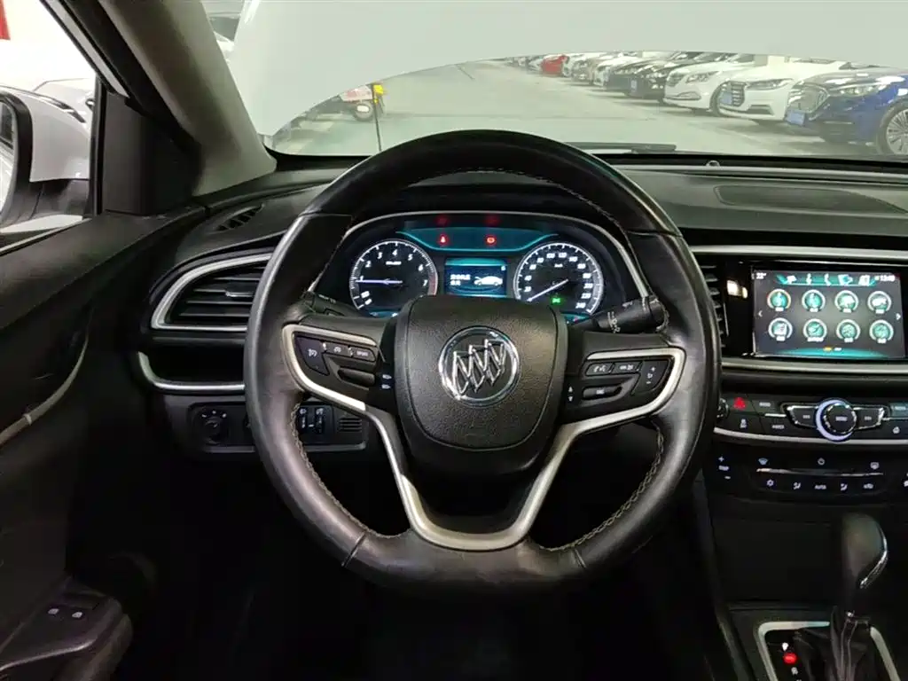 Buick Excelle 2020 — фото 11