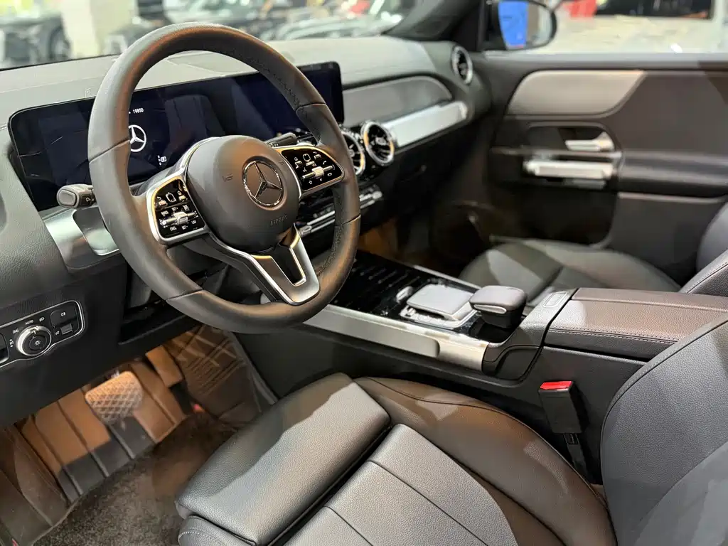 Mercedes-Benz GLB 2022