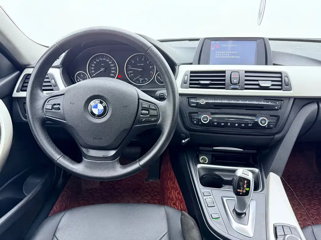 BMW 3 Series 2014 — фото 10