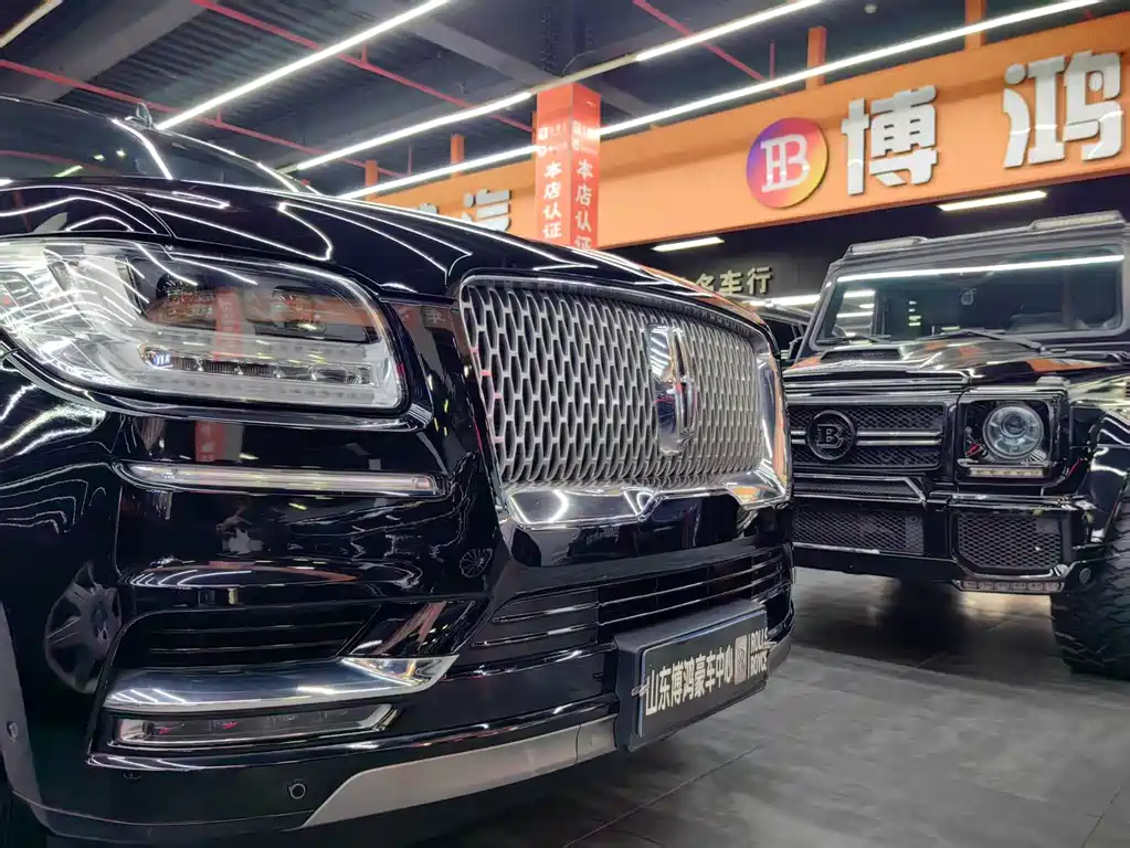 Lincoln Navigator 2021 — фото 13