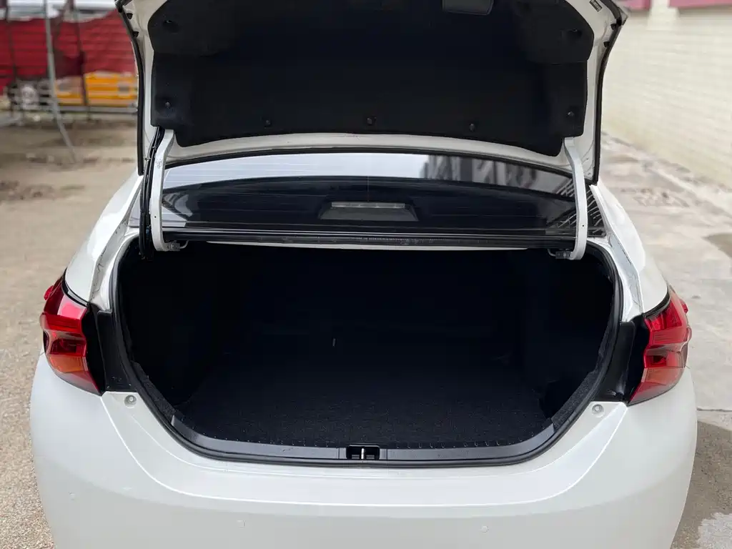 Toyota Levin 2018 — фото 15