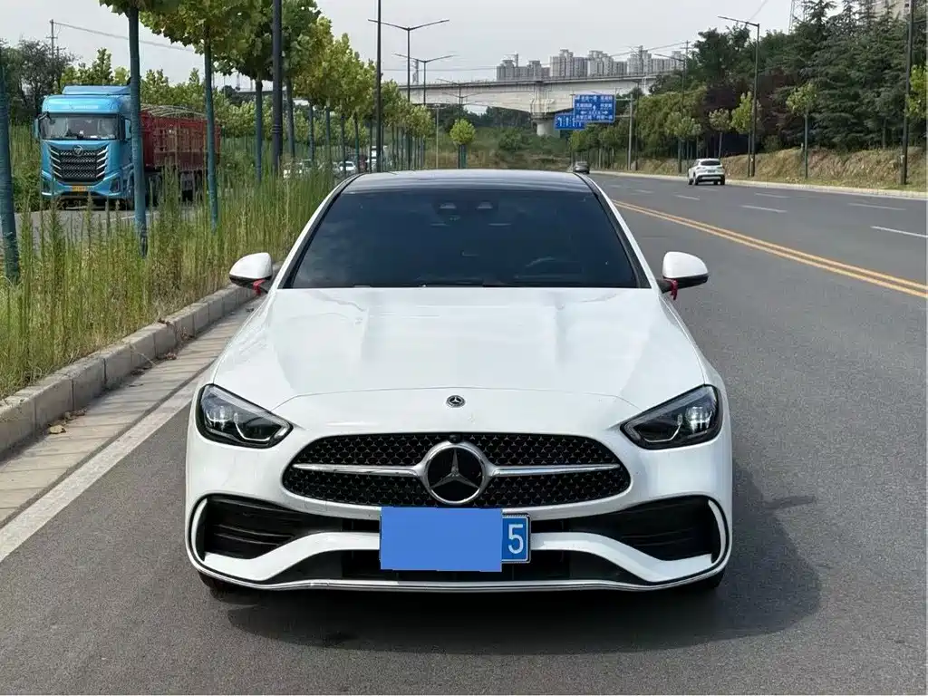 Mercedes-Benz C-Class 2026
