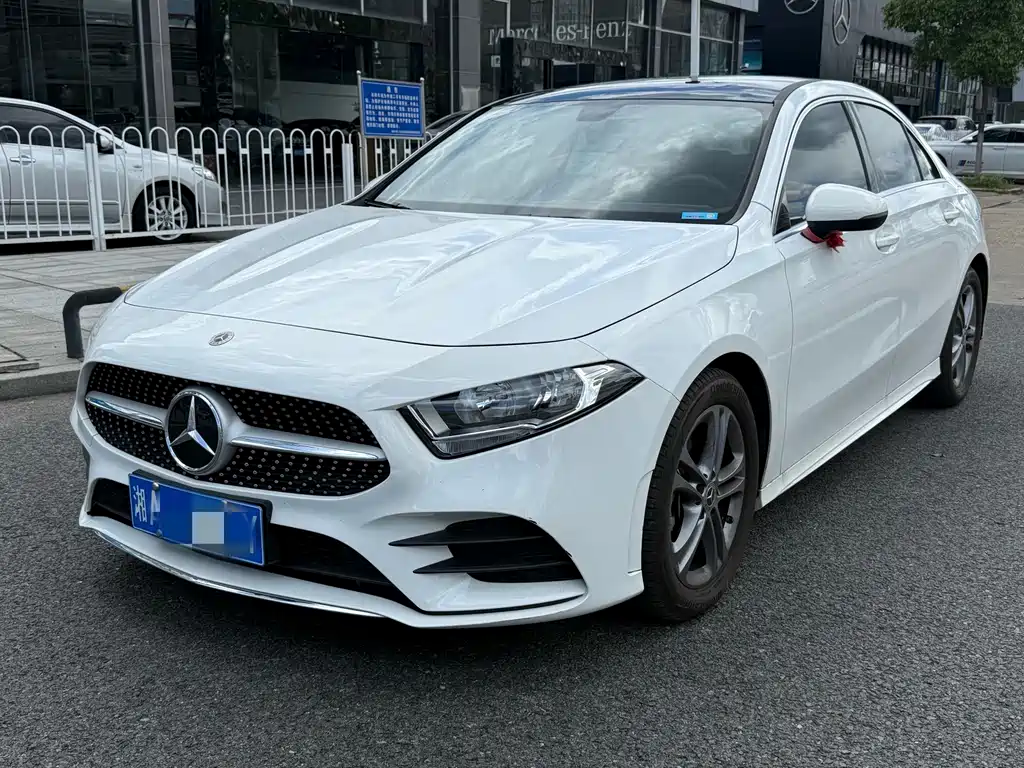 Mercedes-Benz A-Class 2023