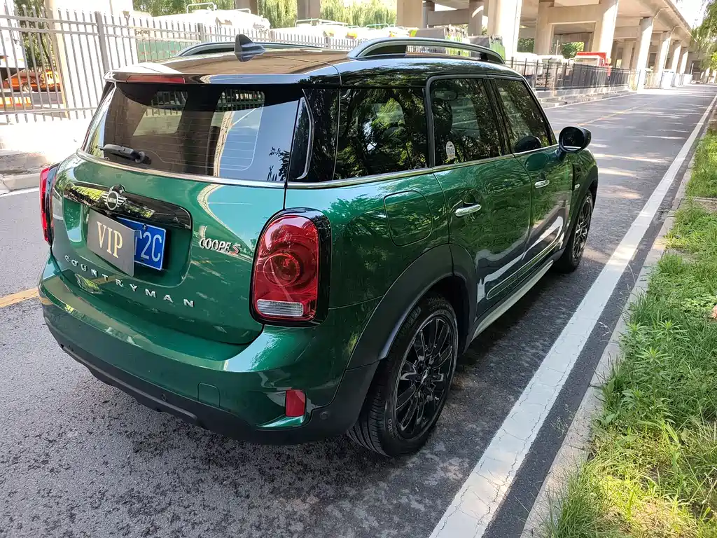 MINI Countryman 2020 — фото 11